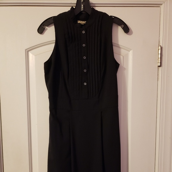 Burberry Dresses & Skirts - Burberry London sheath dress